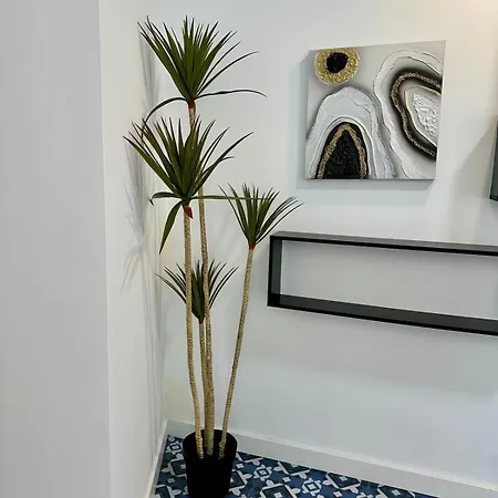 Apartment Night In Alameda *